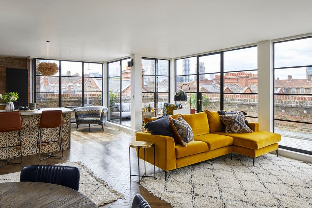 RENOVATION OF A PENTHOUSE IN SHOREDITCH, LONDON